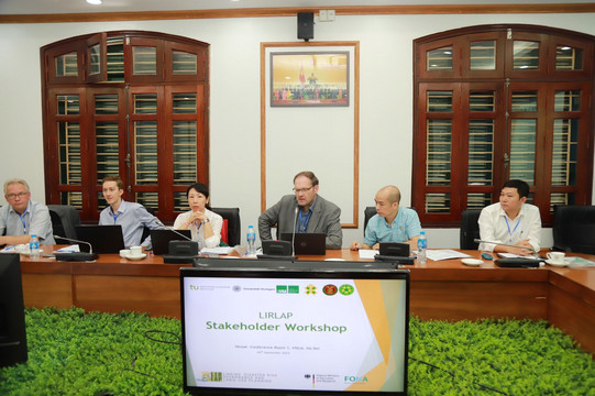 Stakeholder workshop in Hanoi.